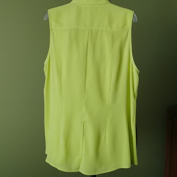 NWT, Size L, "LILY MOSS"sleeveless tunic blouse - Picture 4 of 7